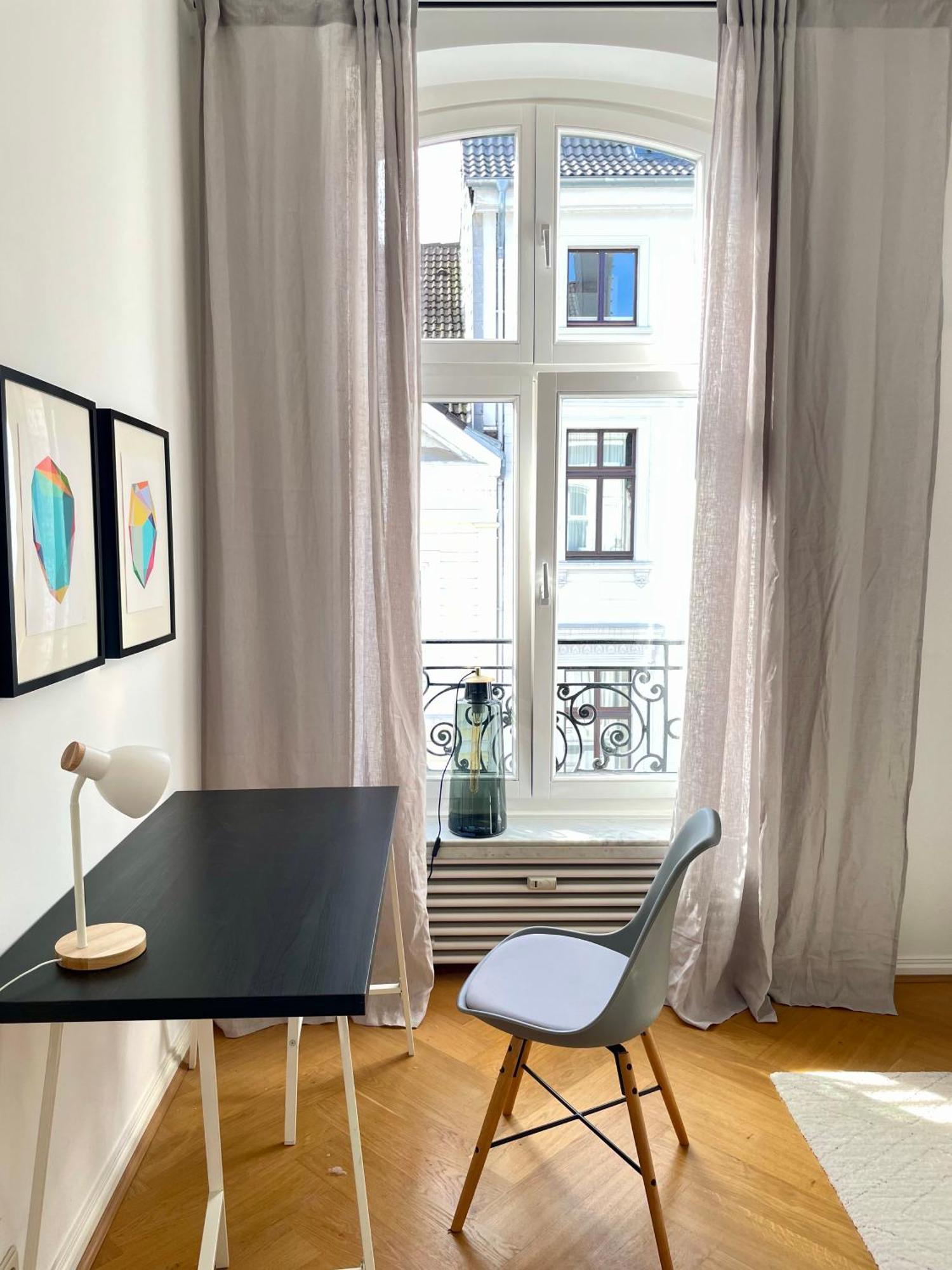 Helle Altbauwohnung Mit Balkon Im Briller Viertel วุปปาทัล ภายนอก รูปภาพ